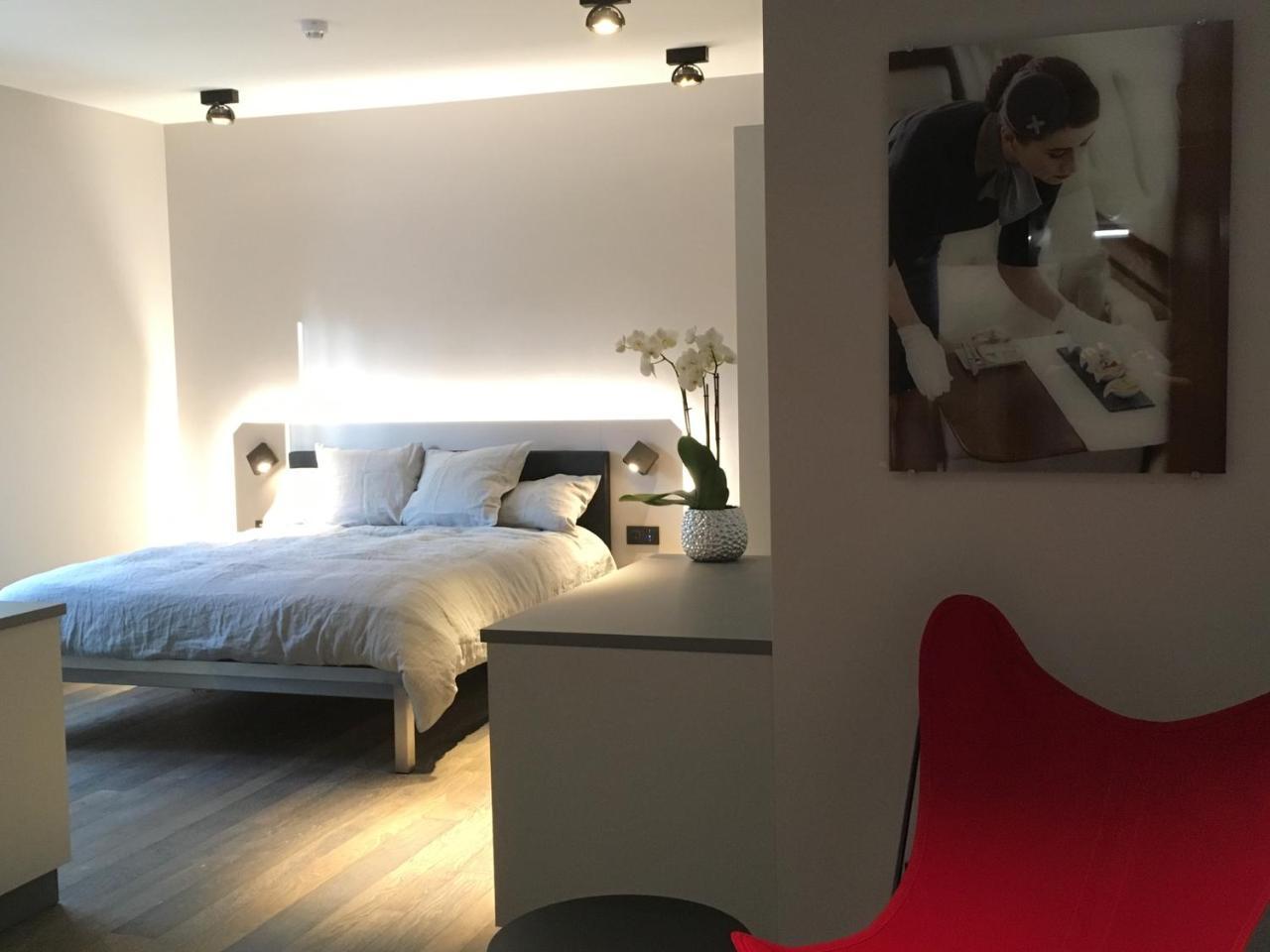 Airfield - Airport Hotel Sandweiler ภายนอก รูปภาพ